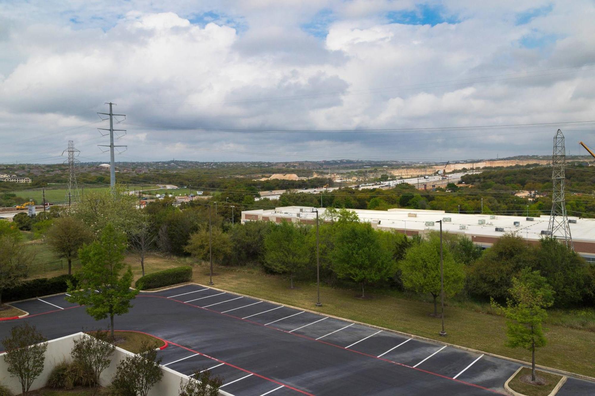 Отель Courtyard By Marriott San Antonio North Stone Oak At Legacy Экстерьер фото